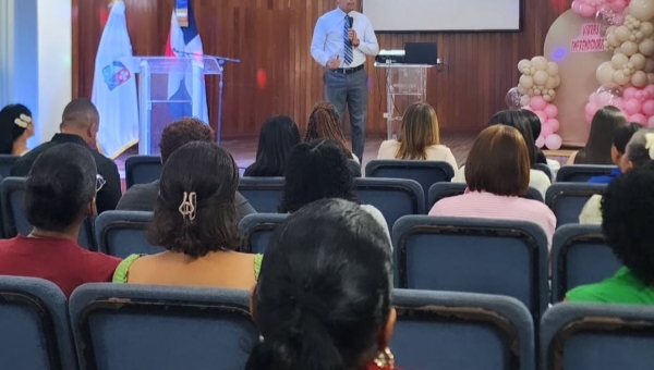 Promipyme imparte taller "Espiritu Emprendedor"